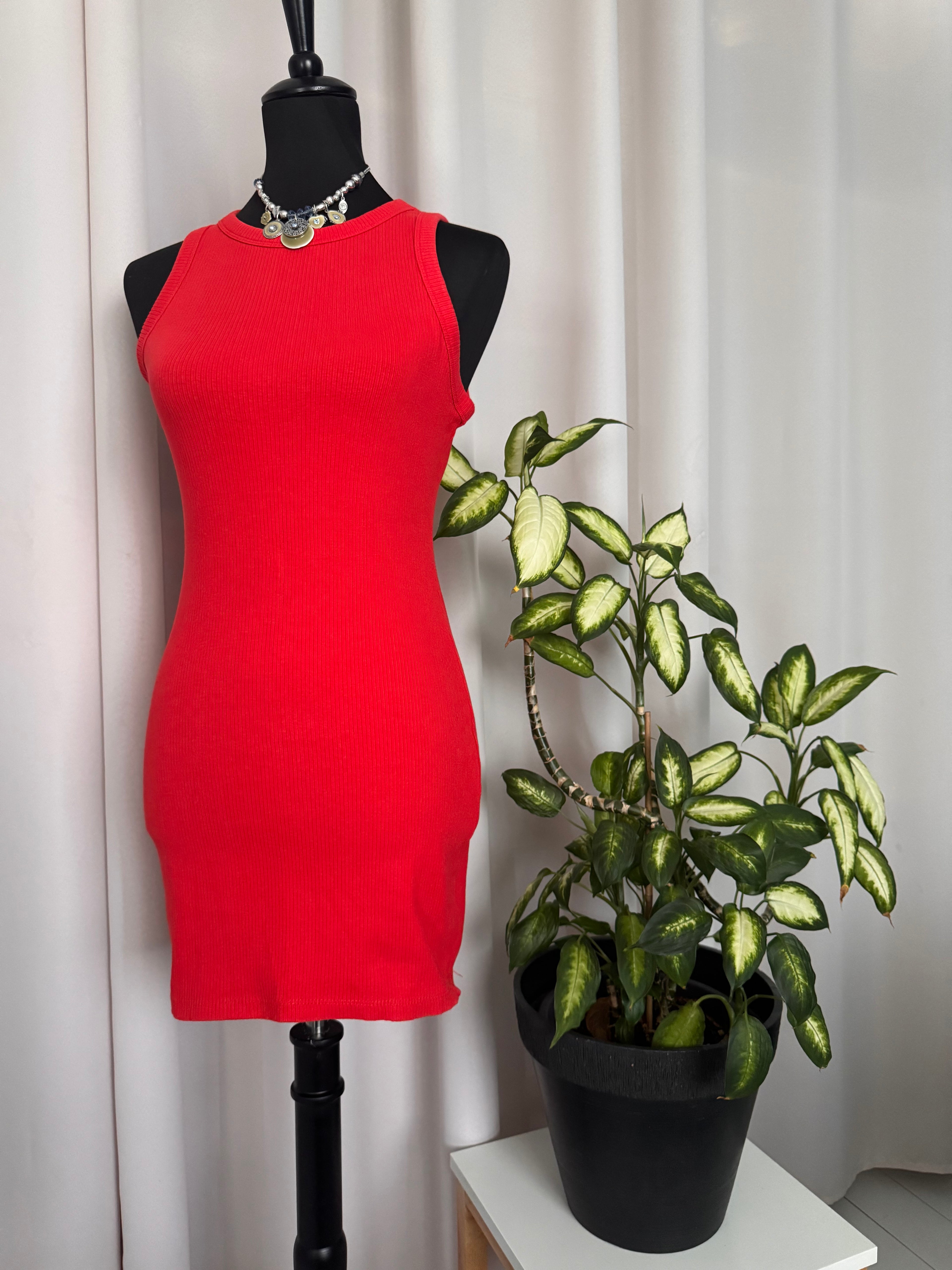 ❤️✨ Robe moulante côtelée rouge corail BERSHKA – Taille S ❤️✨
