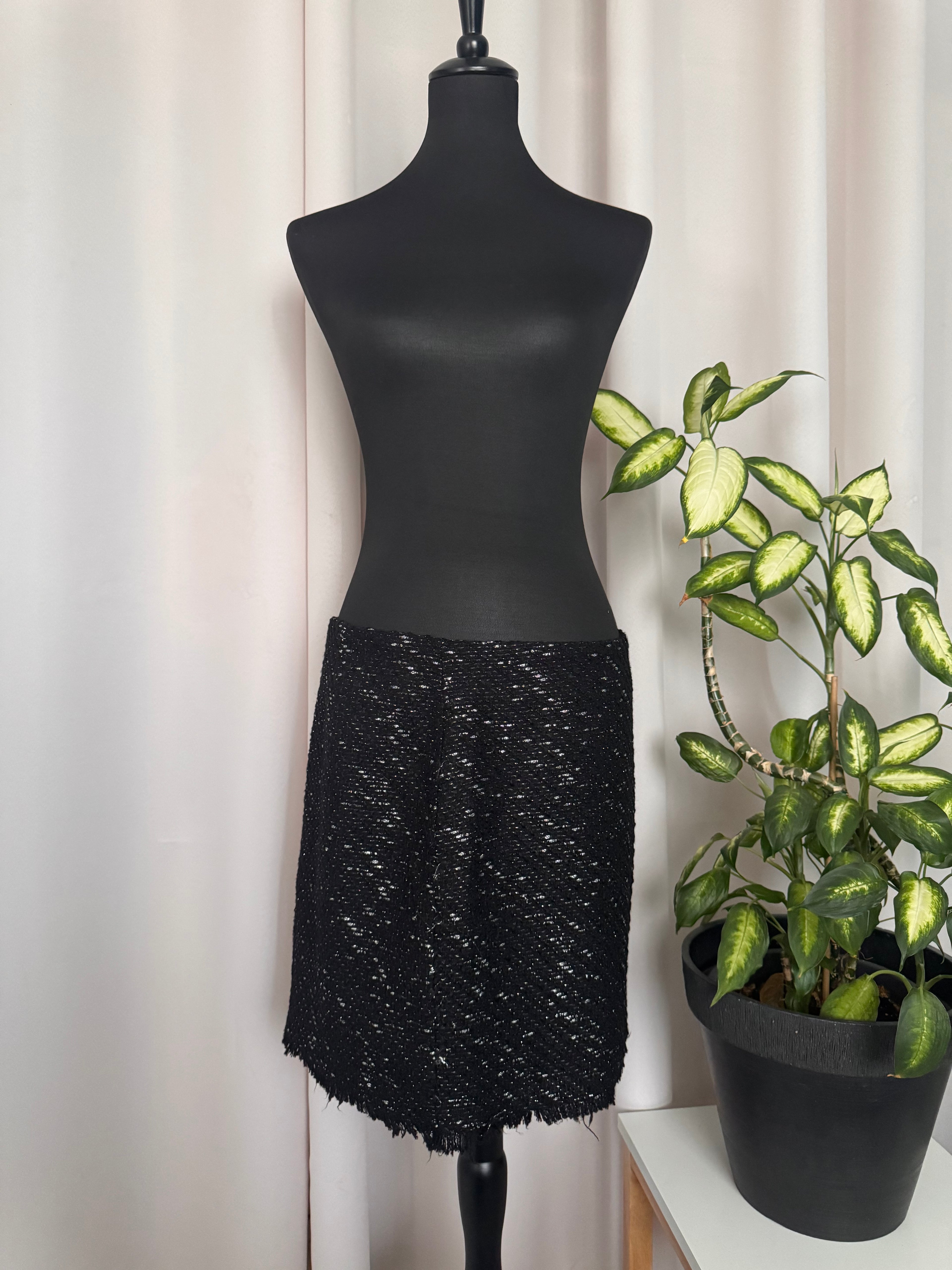 ✨Jupe noire scintillante texturée KIABI – Taille L ✨