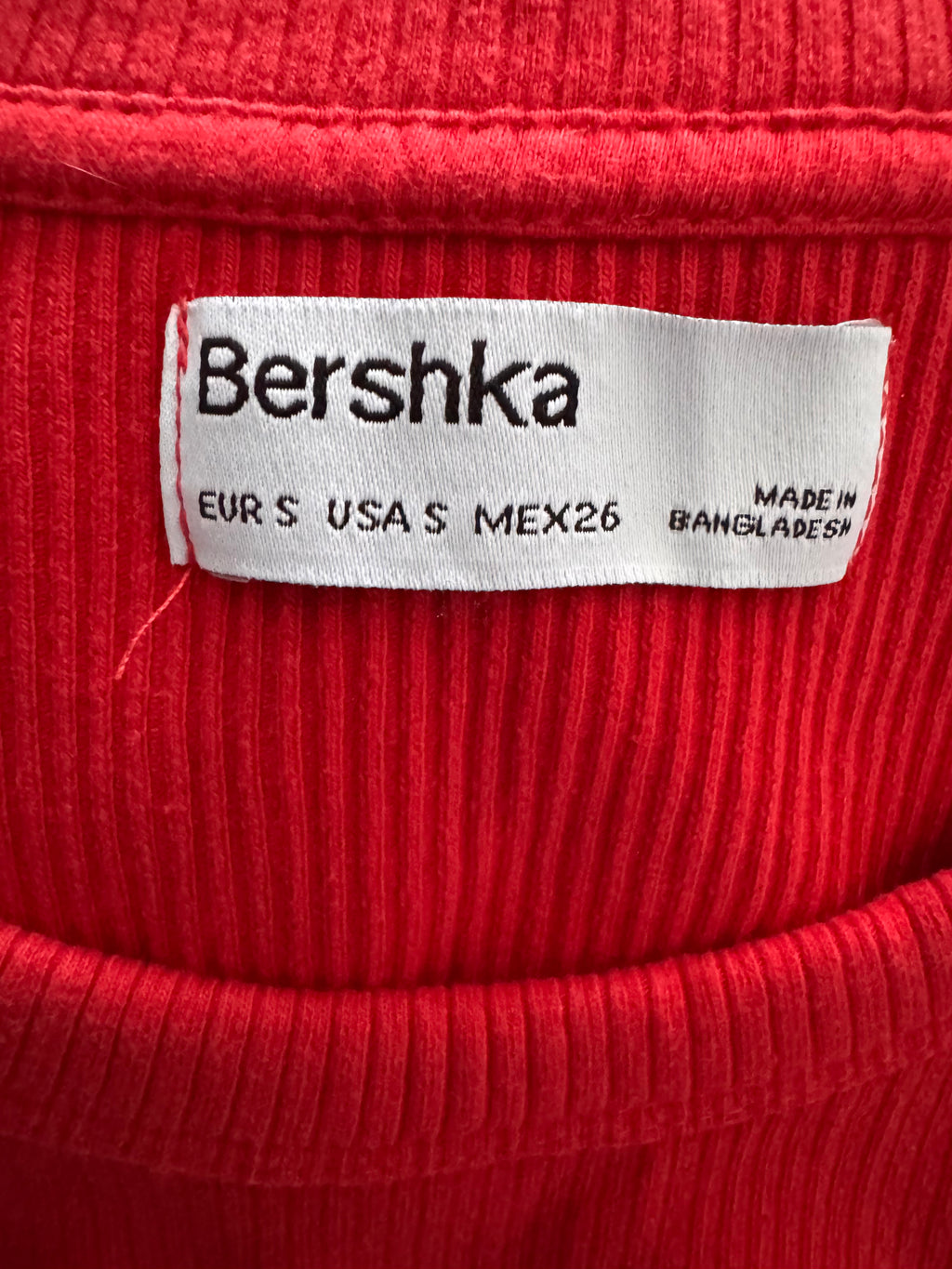 ❤️✨ Robe moulante côtelée rouge corail BERSHKA – Taille S ❤️✨