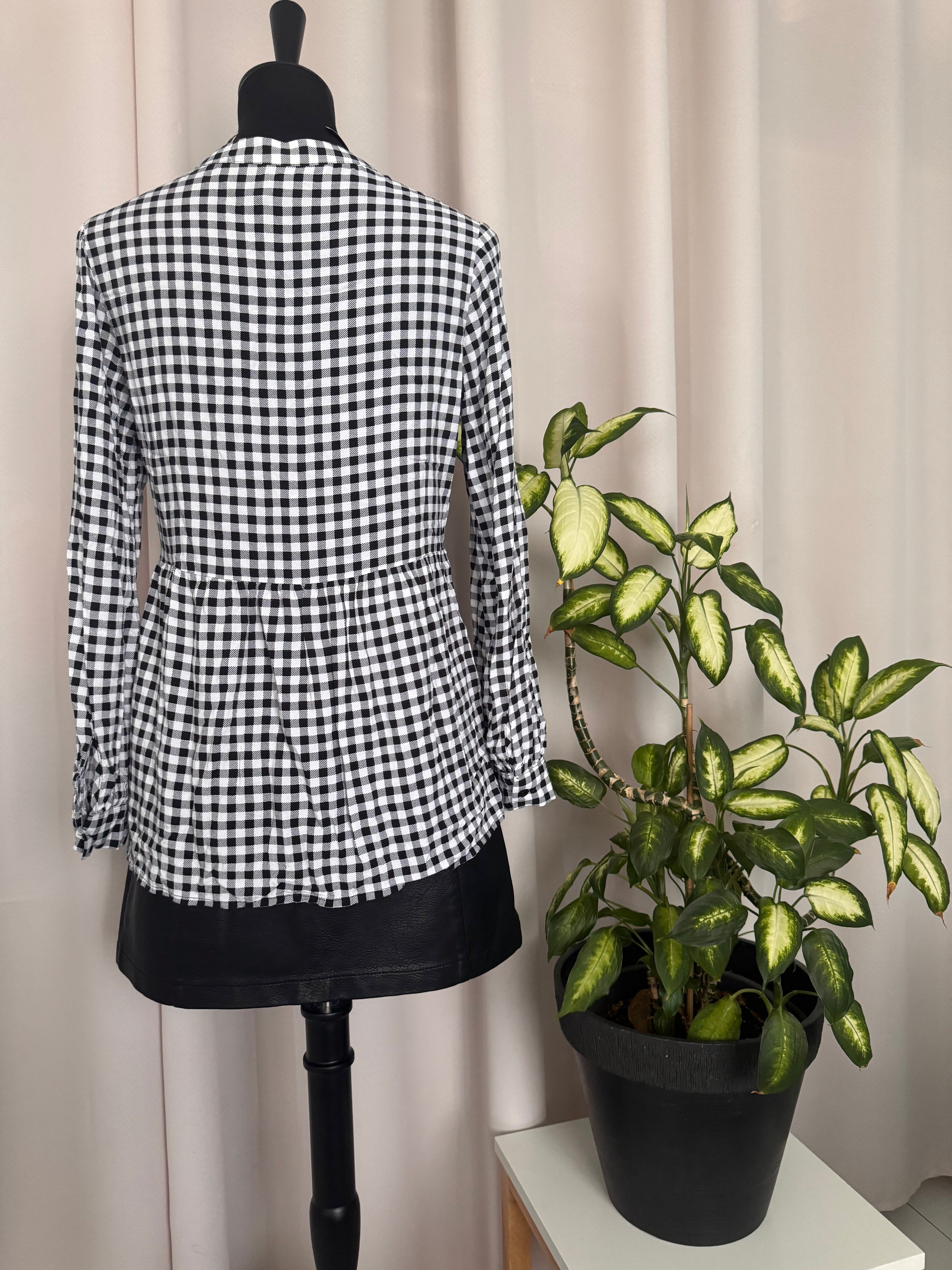 💛🌿 Blouse à carreaux vichy noir et blanc – Taille S – 100 % viscose 💛🌿