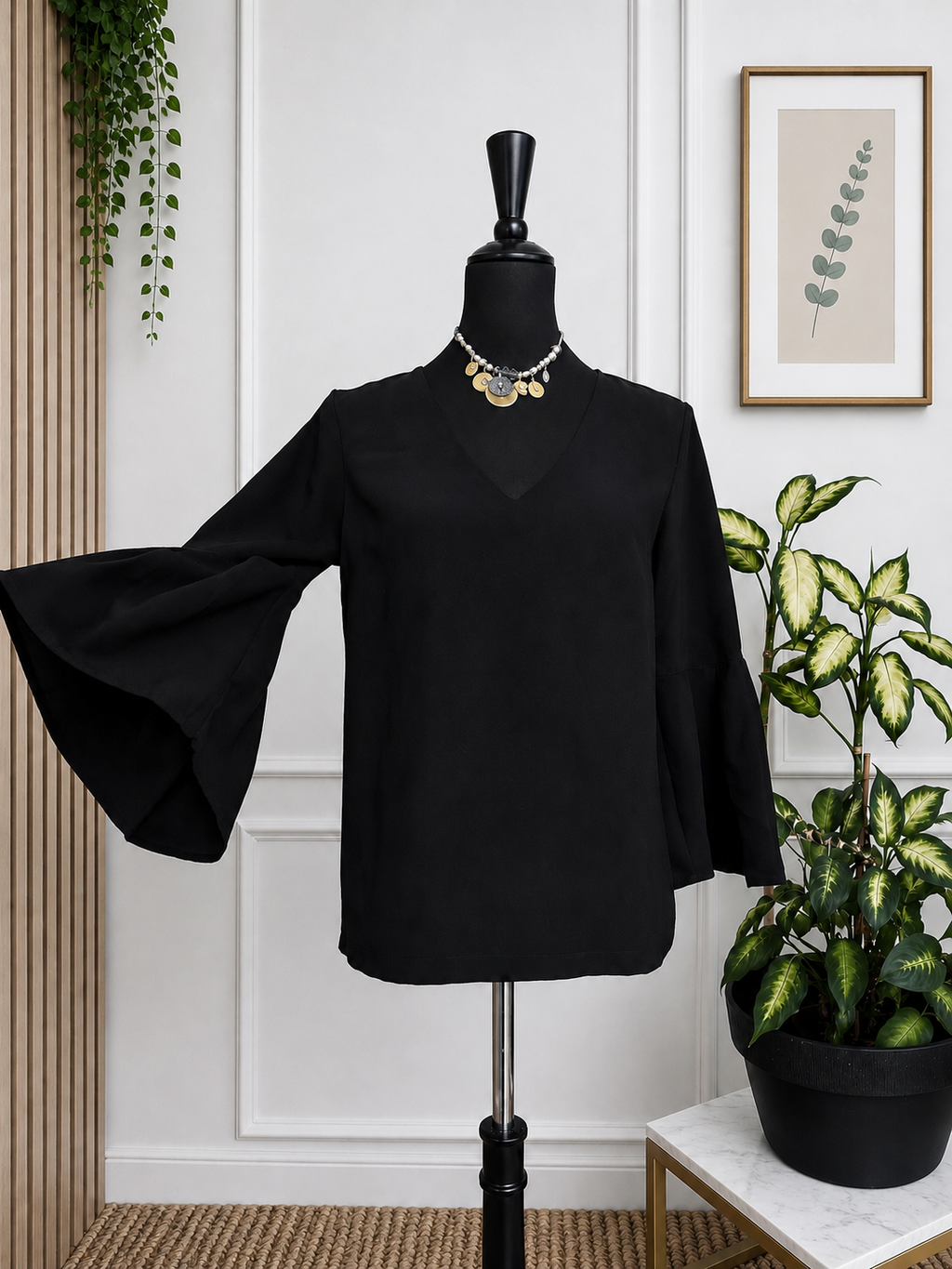 🖤🌿 Blouse H&M noire à manches évasées – Taille 36 🖤🌿
